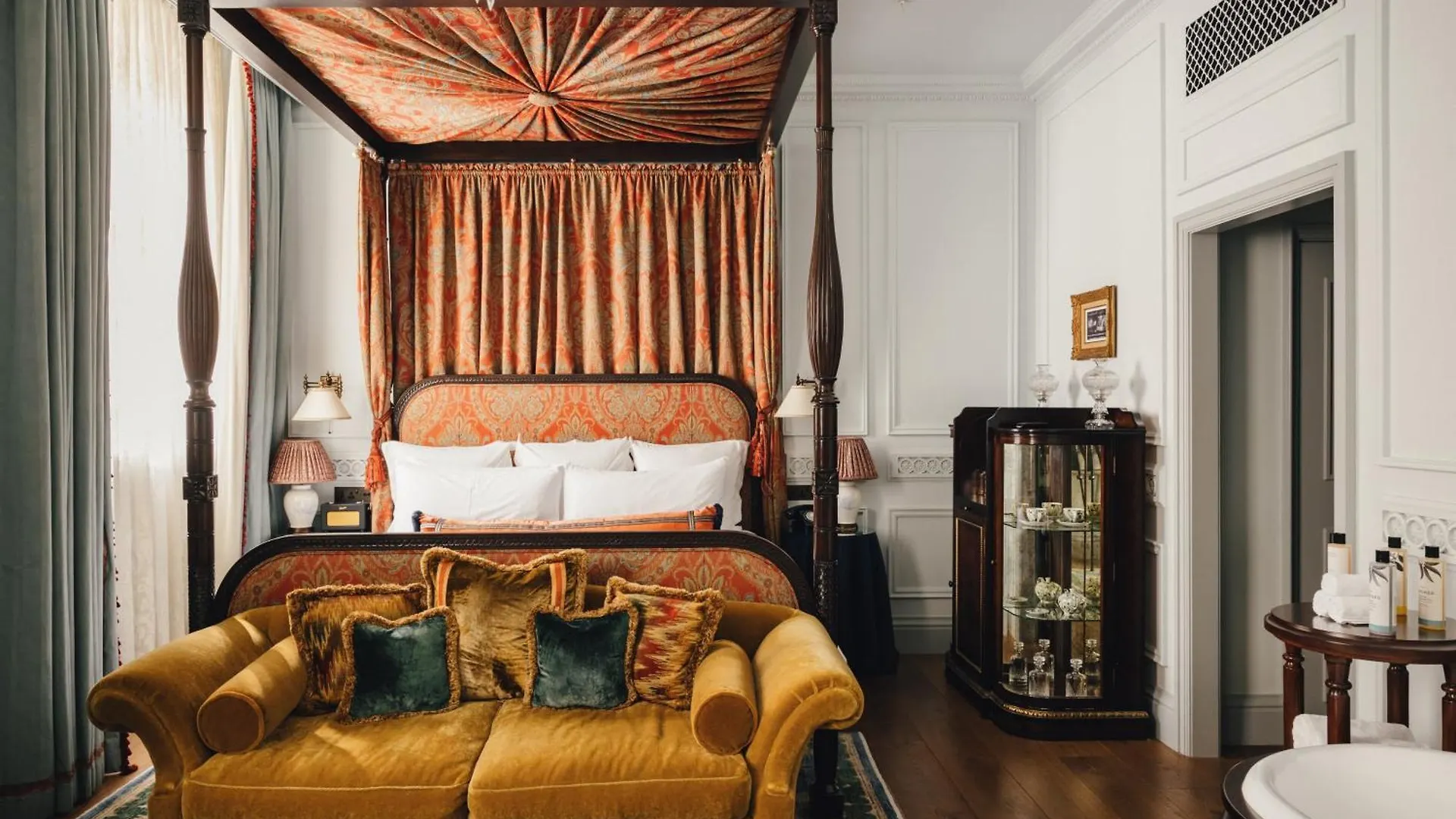 The Ned Hotel Londen