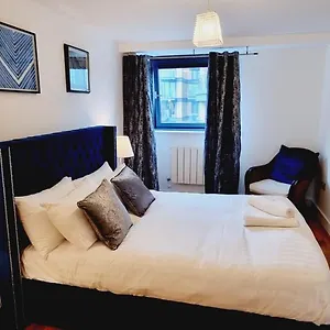  Apartment Waterside Canary Wharf